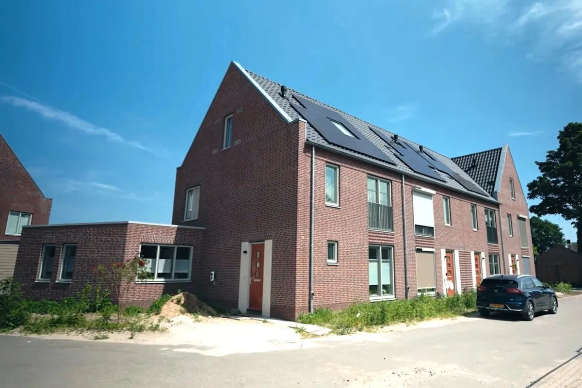 Slimme wijk in Nuenen test samenwerking tussen warmtepompen, batterijen en zonnepanelen